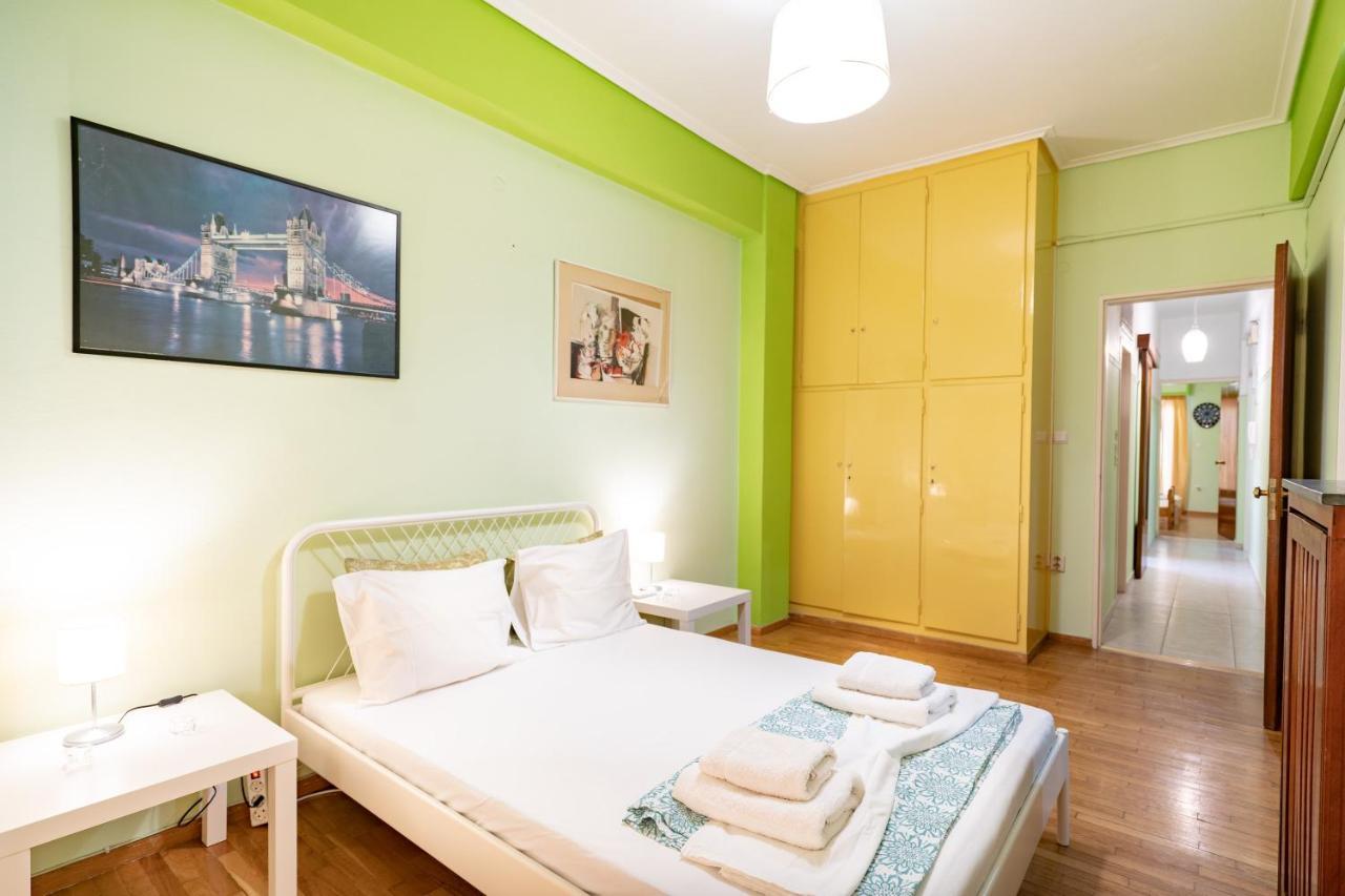 Ampelokipi Metro St. 2 Bedrooms 6 Pers. Apartment Atina Dış mekan fotoğraf