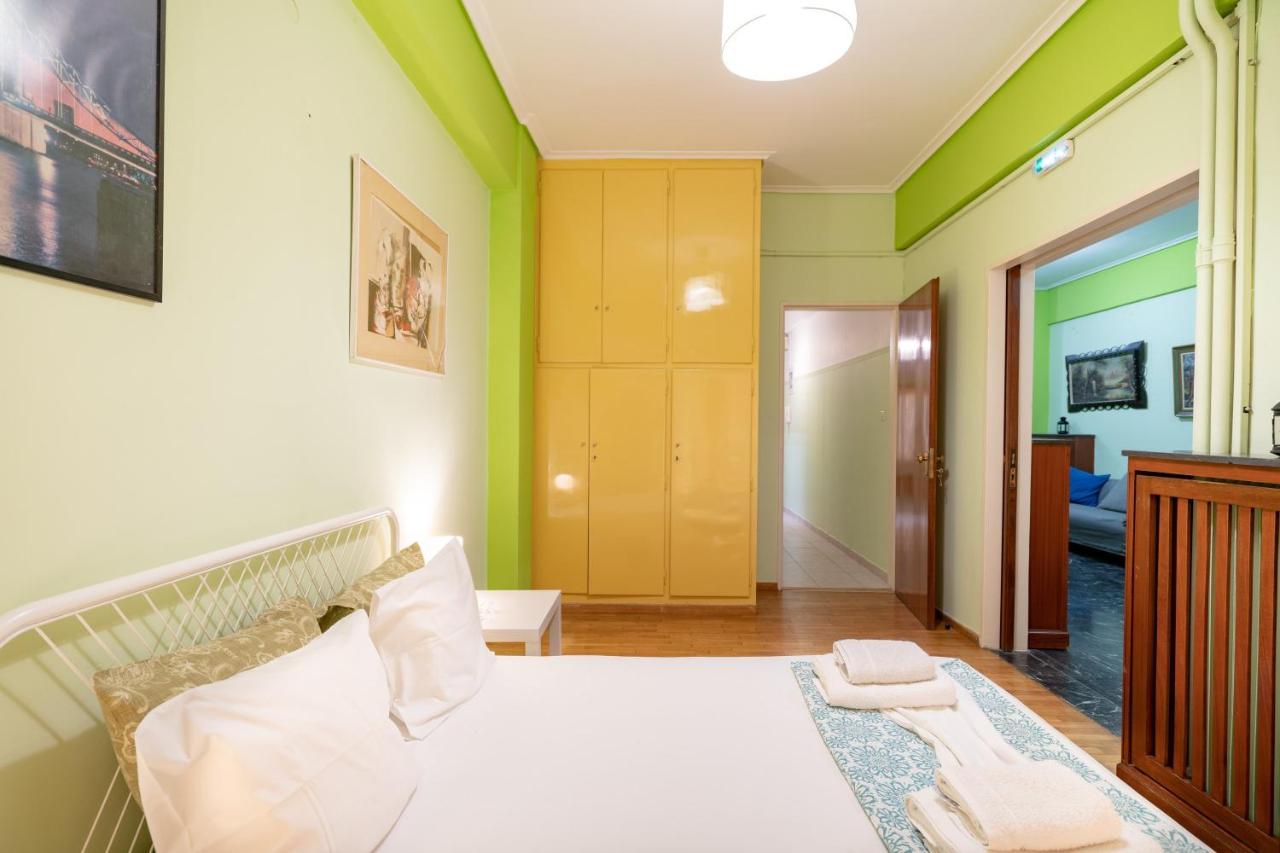 Ampelokipi Metro St. 2 Bedrooms 6 Pers. Apartment Atina Dış mekan fotoğraf